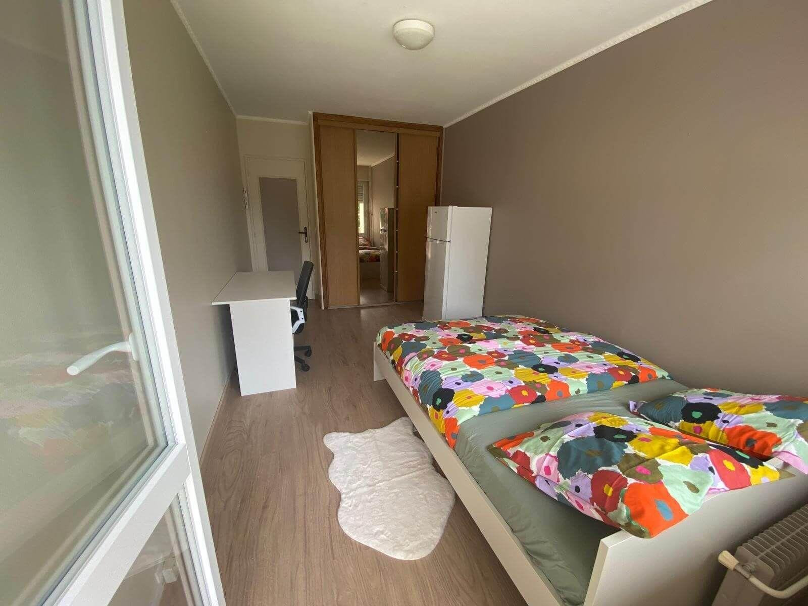 
                                                Colocation
                                                 Belle chambre dans coloc 105m² à Melun