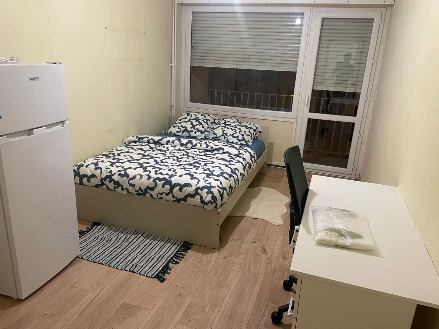 
                                                Colocation
                                                 Belle chambre dans coloc 105m² à Melun