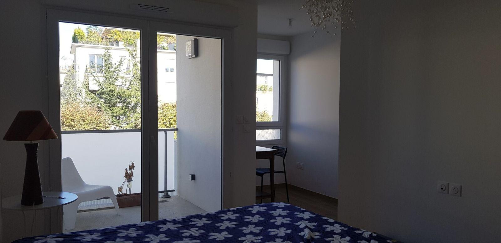 
                                                Colocation
                                                 Belle chambre dans coloc 107m² neuve et meublée
