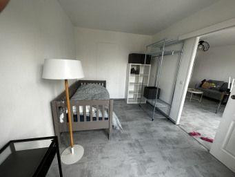 
                                                Colocation
                                                 Belle chambre dans coloc 73m²