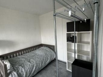 
                                                Colocation
                                                 Belle chambre dans coloc 73m²