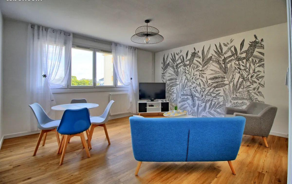 
                                                Location
                                                 Belle chambre dans coloc 75m² refaite à neuf