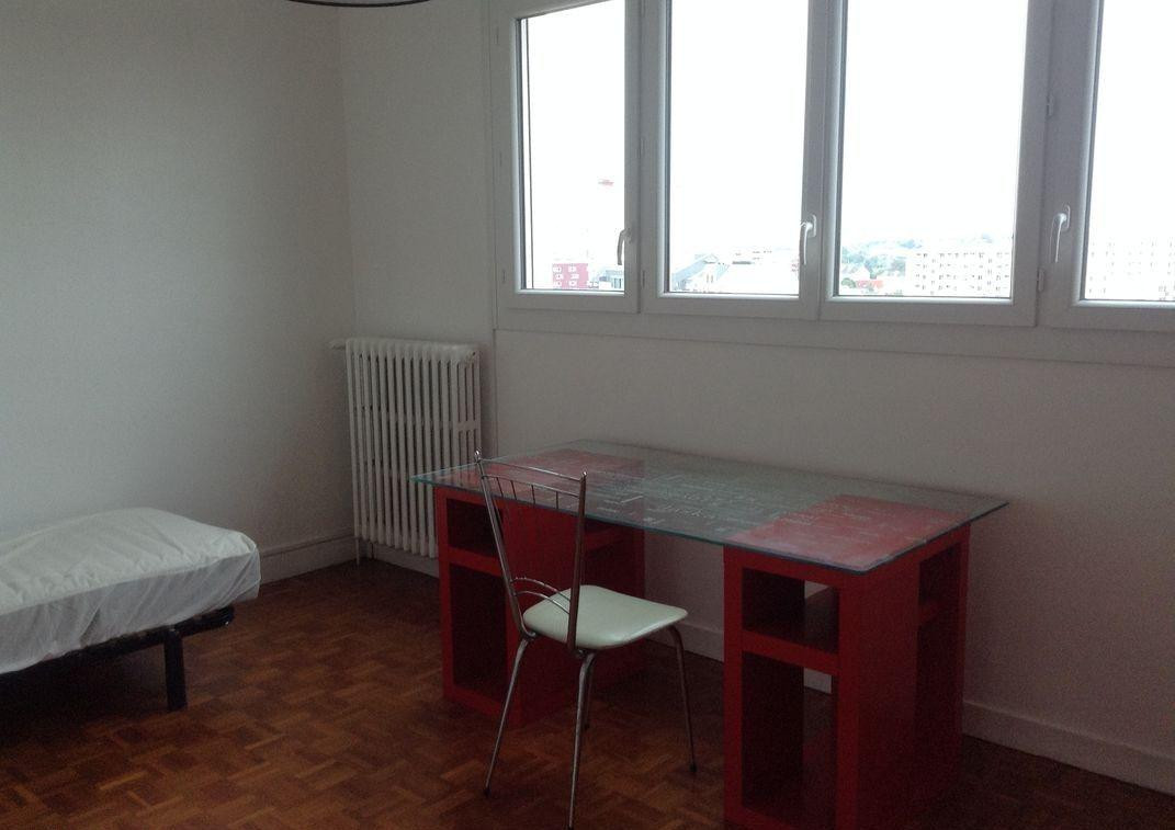 
                                                Colocation
                                                 Belle chambre dans coloc 78m²