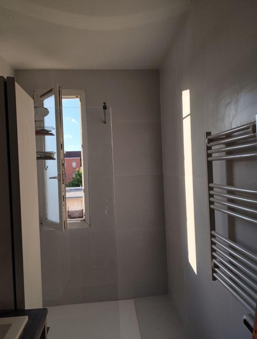 
                                                Colocation
                                                 Belle chambre dans coloc meublée 73m² avec balcon
