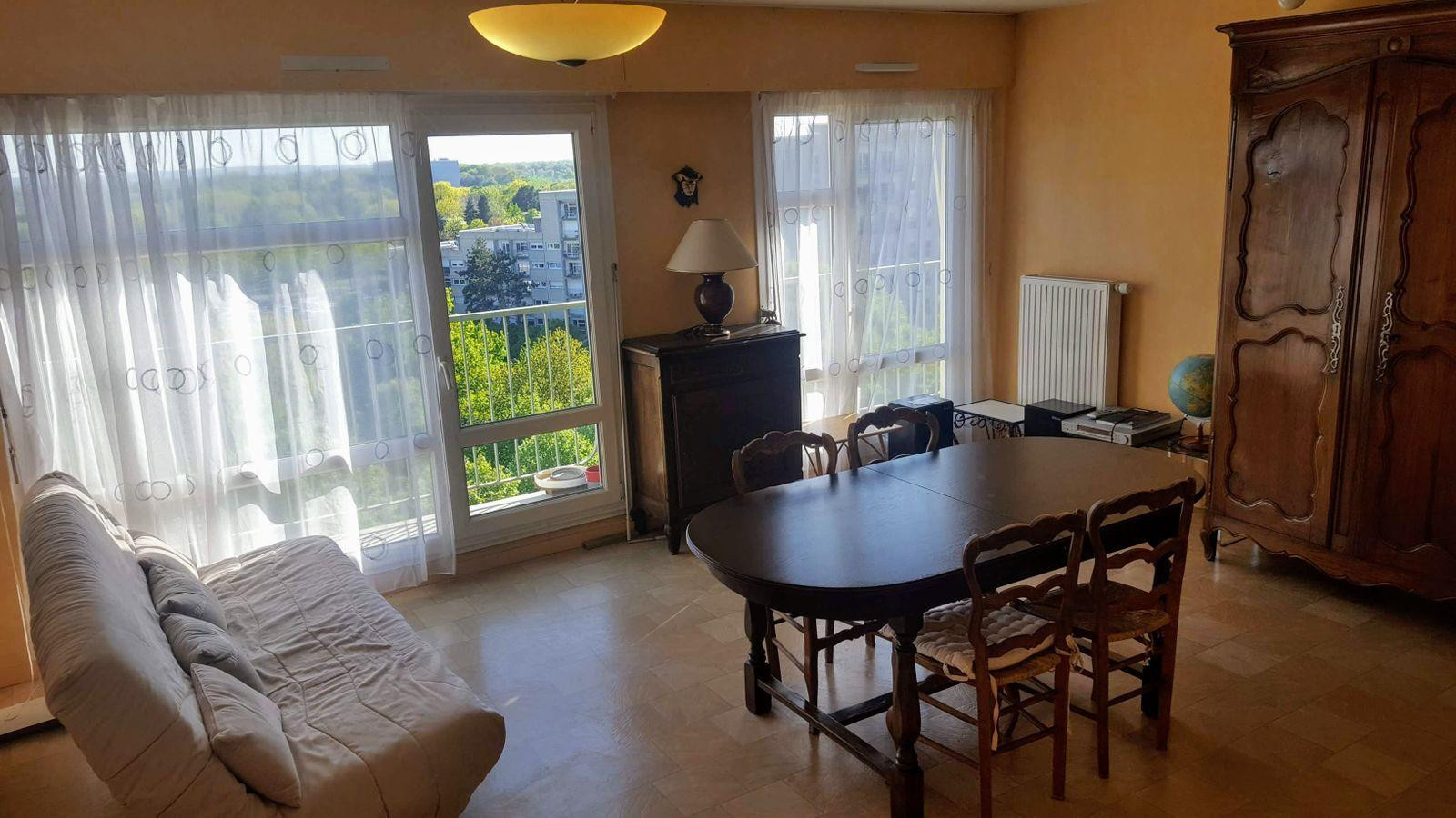 
                                                Location
                                                 Belle chambre dans coloc T3 meublé 79m2 Rennes sud