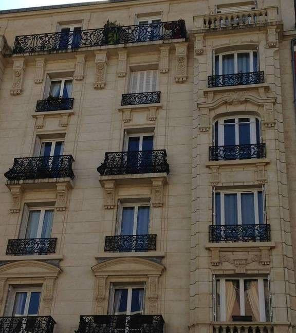 
                                                Colocation
                                                 Belle chambre dans colocation 100 m² Courbevoie