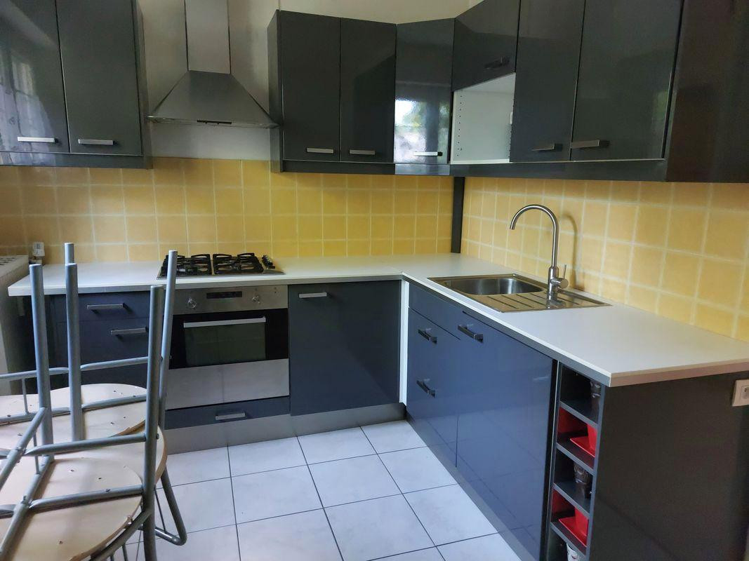 
                                                Colocation
                                                 Belle chambre dans T3 63m² agréablement aménagé