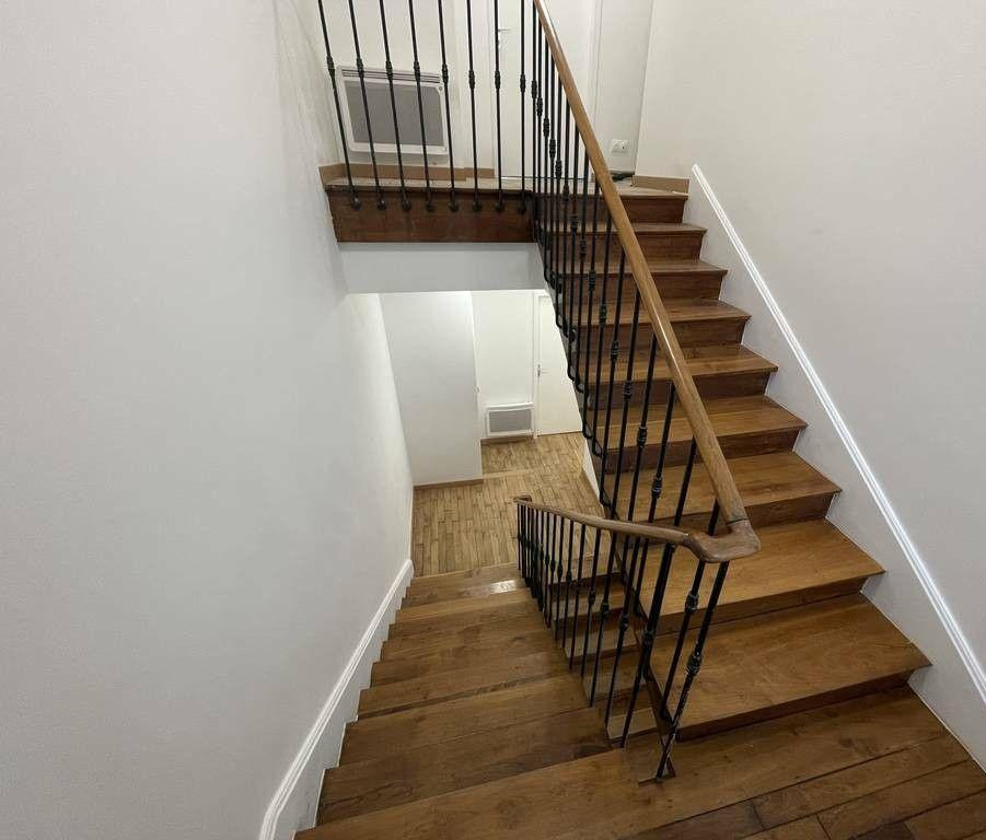 
                                                Colocation
                                                 Belle chambre dispo dans coloc 180m² à Nancy