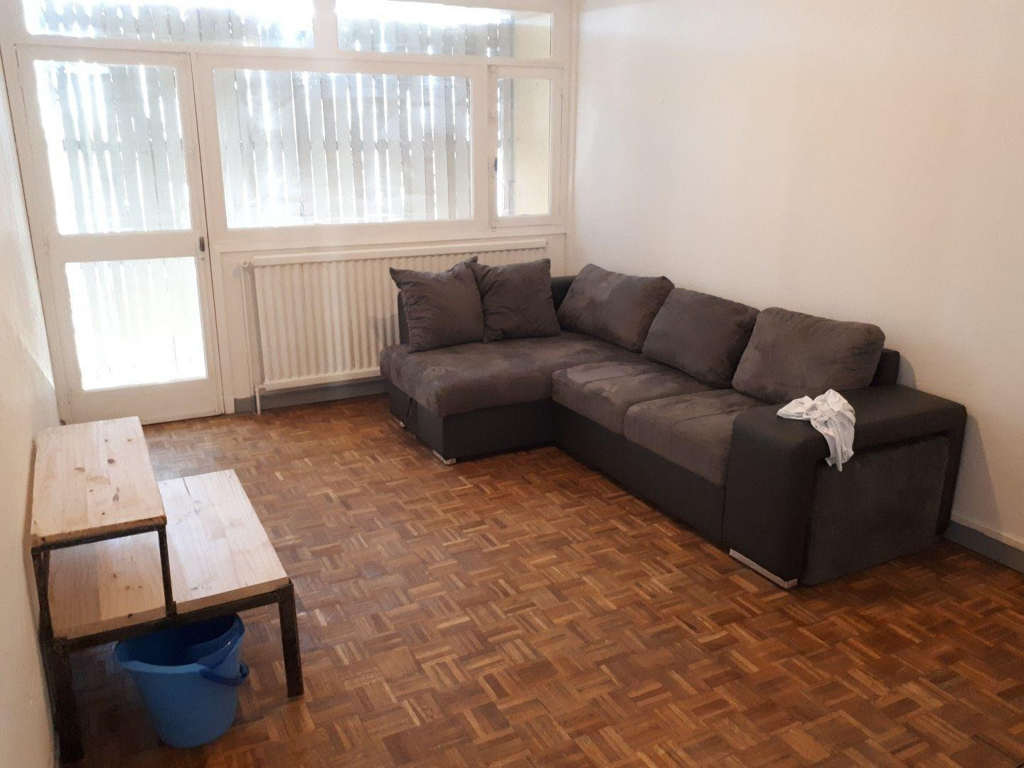 
                                                Colocation
                                                 Belle chambre dispo dans coloc 70m² tout compris