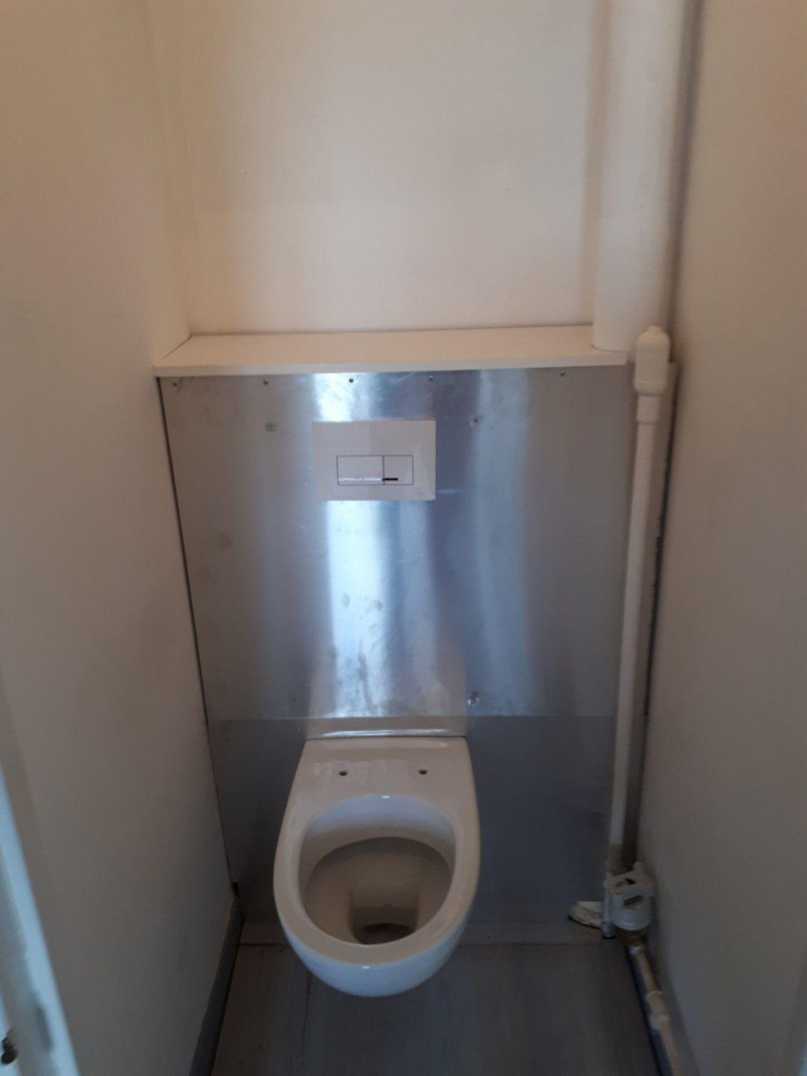 
                                                Colocation
                                                 Belle chambre dispo dans coloc 70m² tout compris