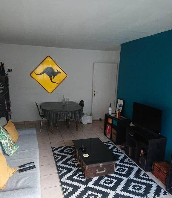 
                                                Colocation
                                                 Belle chambre en coloc 75m² avec balcon