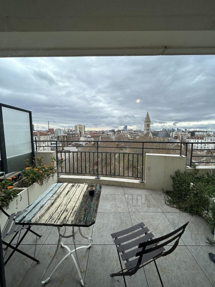 
                                                Colocation
                                                 Belle chambre en coloc 85m² avec terrasses