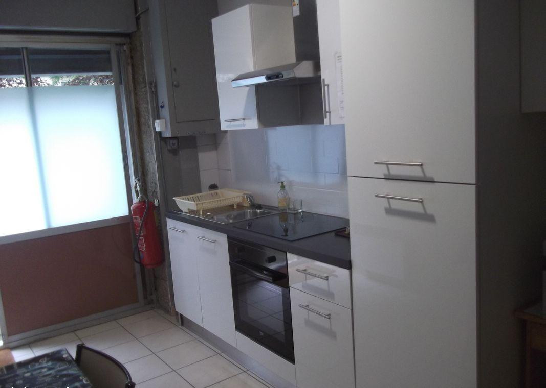 
                                                Colocation
                                                 Belle chambre meublé 13m² dans grande coloc