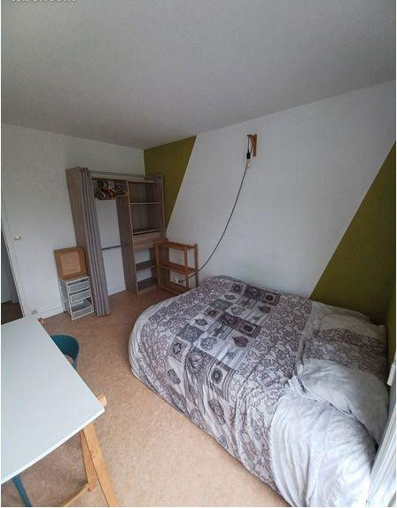 
                                                Colocation
                                                 Belle chambre meublée 10m² dans coloc 60m²