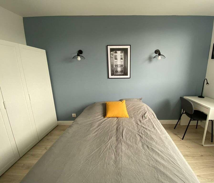 
                                                Colocation
                                                 Belle chambre meublée 10m² dans une coloc 82m²