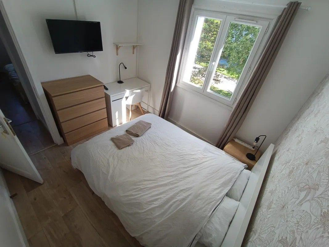 
                                                Colocation
                                                 Belle chambre meublée 9m²