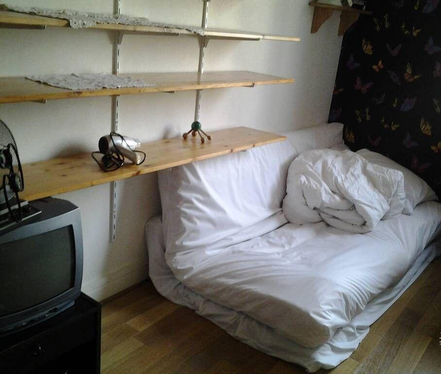
                                                Colocation
                                                 Belle chambre meublée chez l'habitant à Nanterre