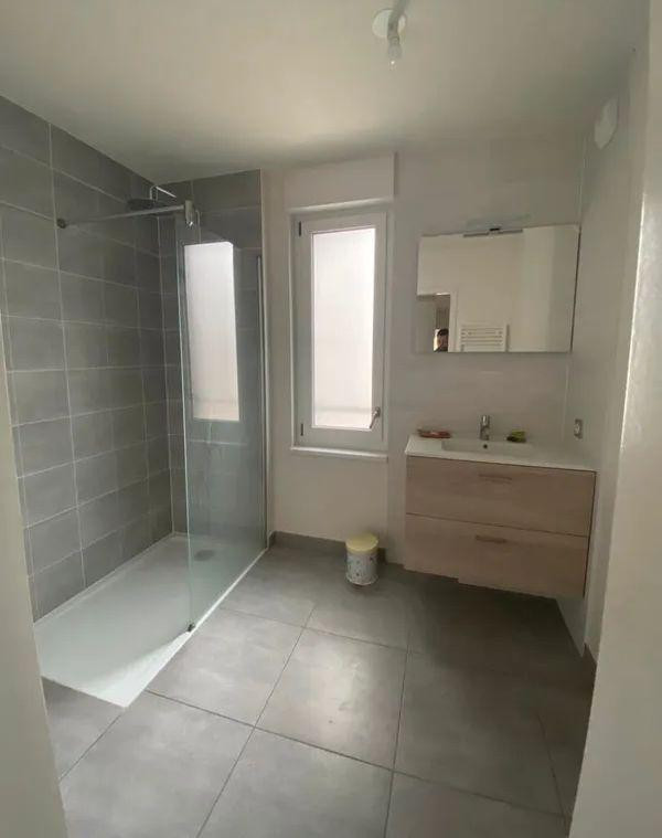 
                                                Colocation
                                                 Belle chambre meublée dans coloc à Schiltigheim