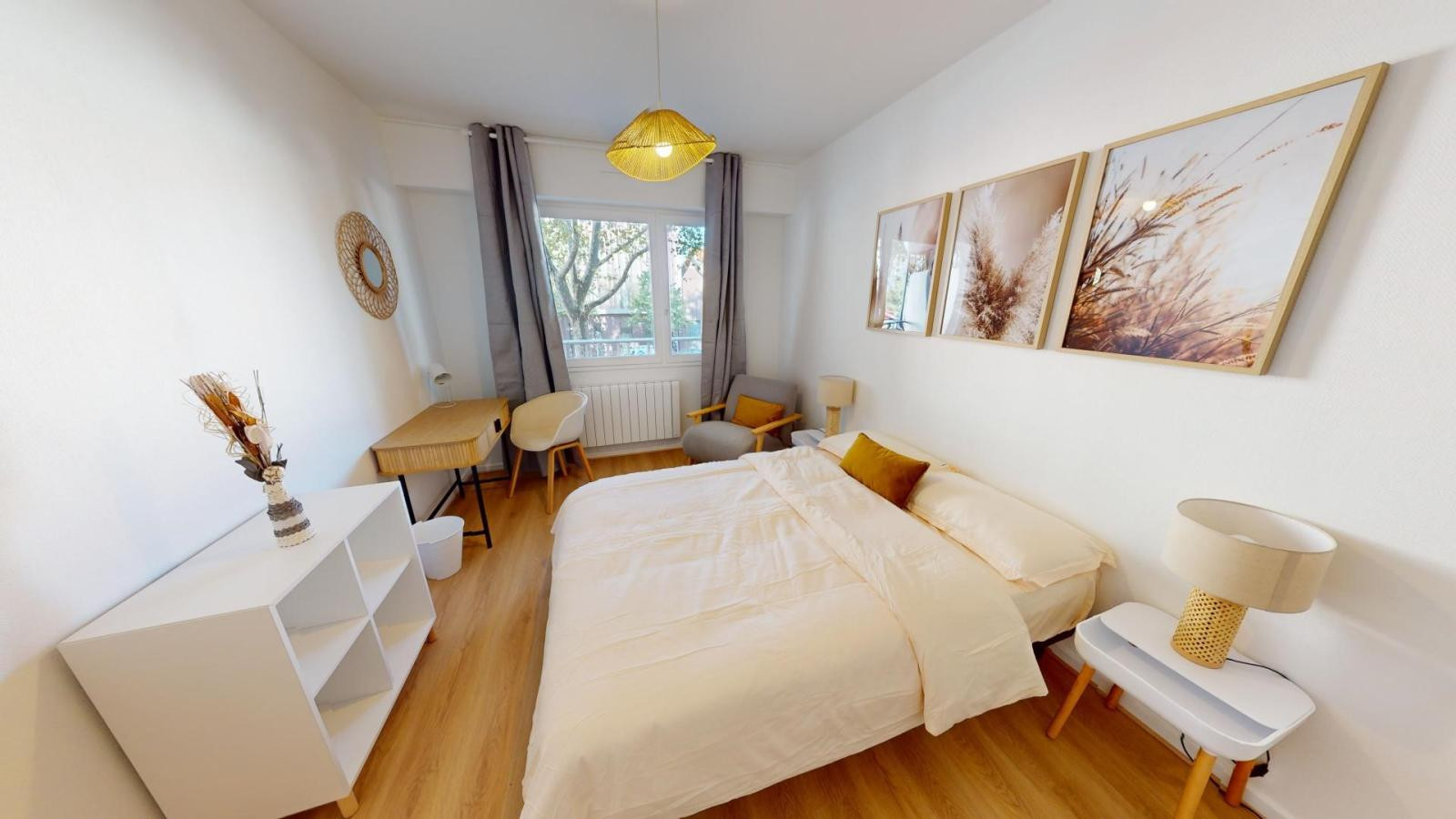 
                                                Colocation
                                                 Belle chambre - Proche Tramway T2