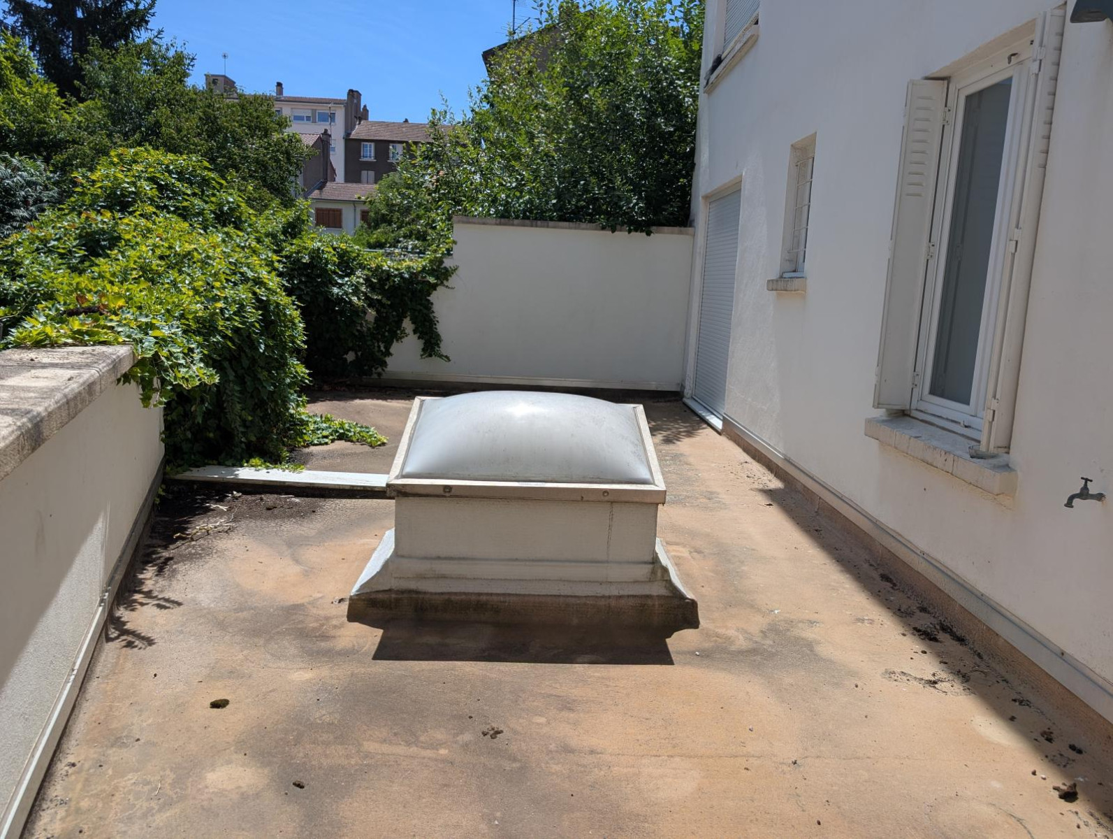 
                                                Colocation
                                                 Belle chambre tout confort avec Sdb privative