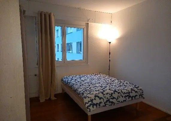 
                                                Colocation
                                                 Belle grande chambre meublée 12m² dans coloc 76m²