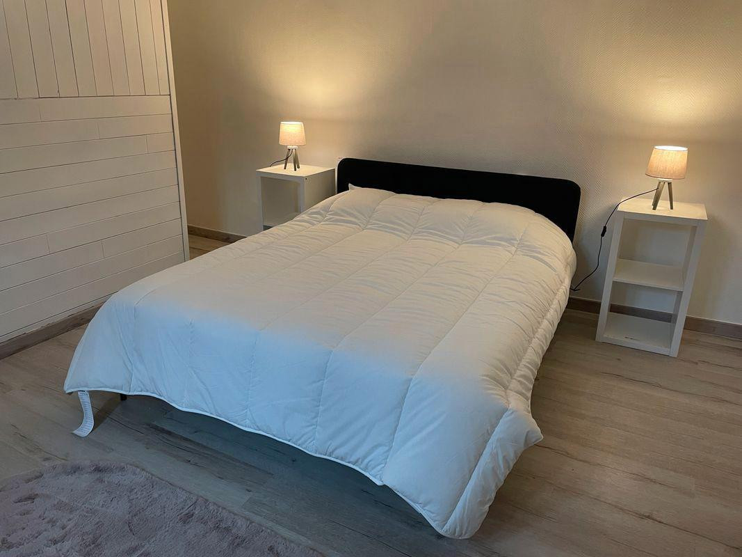 
                                                Location
                                                 Belle maison 62m² meublée au calme