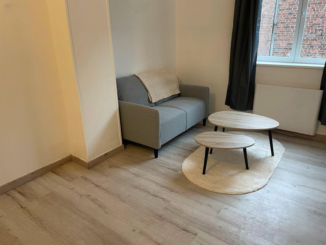 
                                                Location
                                                 Belle maison 62m² meublée au calme