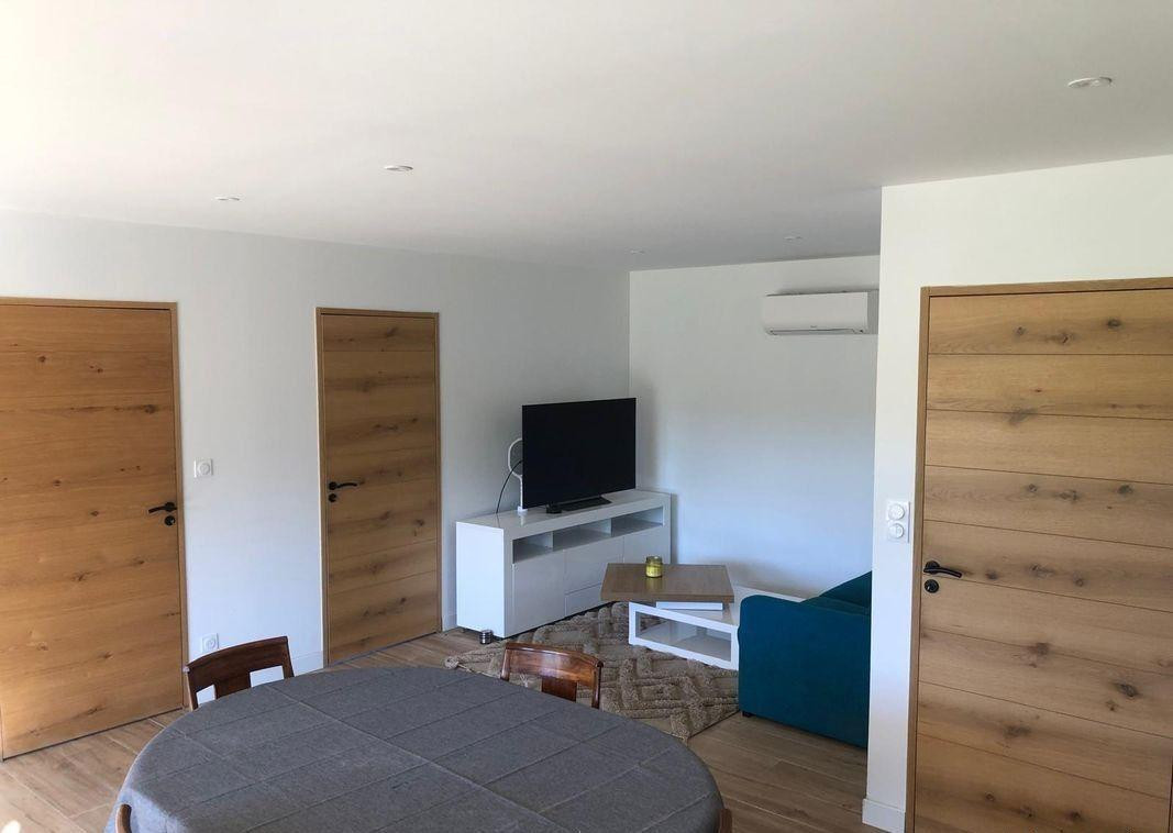 
                                                Location
                                                 Belle maison 80m² avec jardin