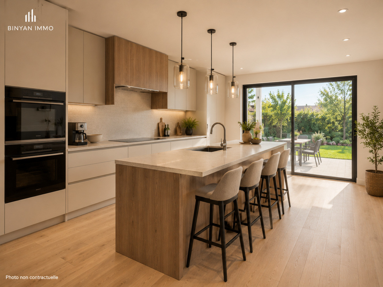 
                                                Vente
                                                 Belle maison a Suresnes