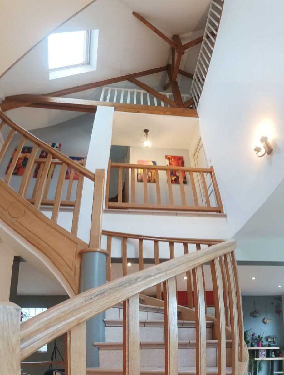 
                                                Location
                                                 Belle maison architecte au centre ville Palaiseau