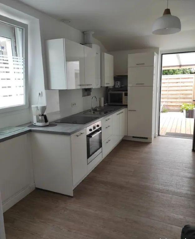 
                                                Location
                                                 Belle maison meublée 44m2 à Tours