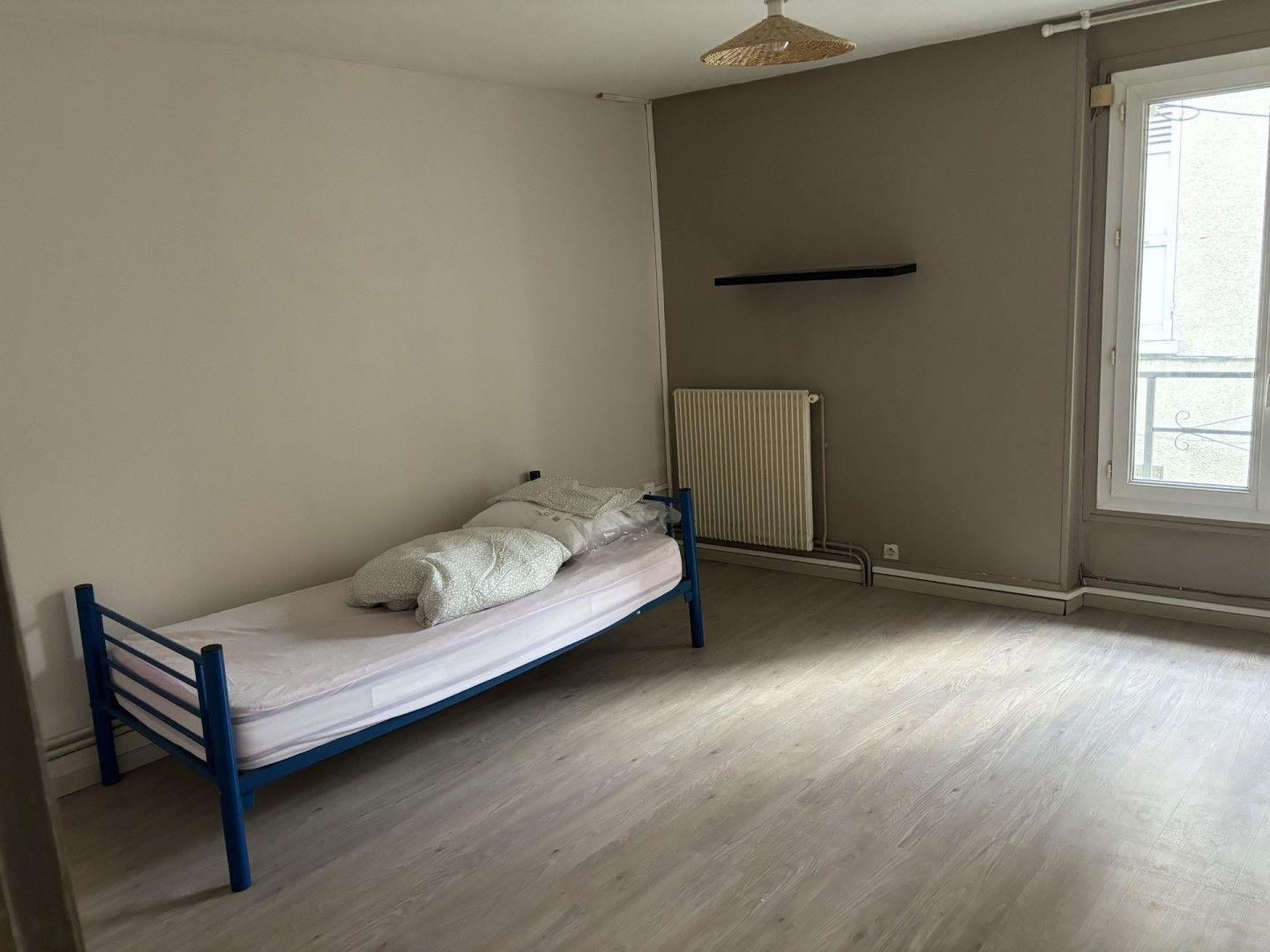 
                                                Location
                                                 Belle maison meublée 75m² avec jardin 40m²