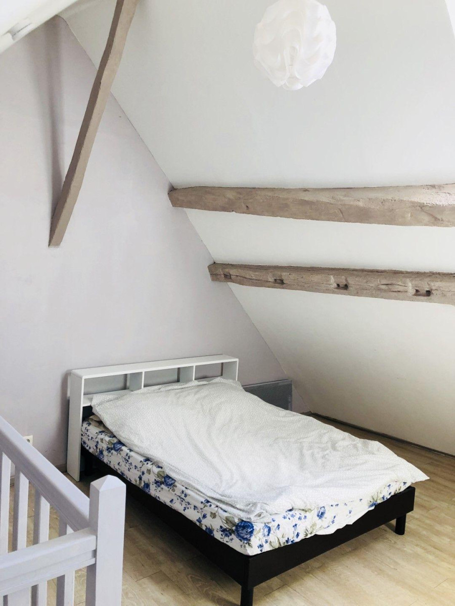 
                                                Location
                                                 Belle maison meublée 75m² avec jardin 40m²