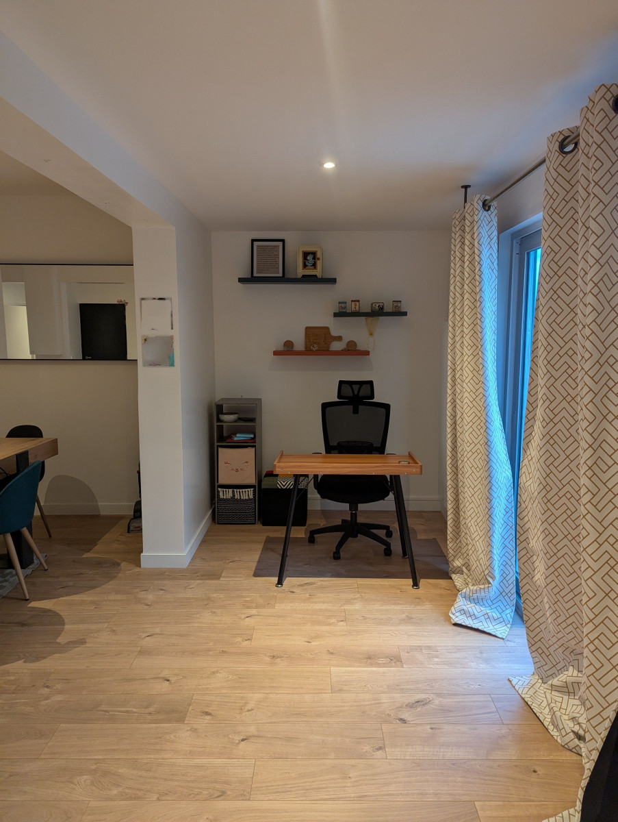 
                                                Location
                                                 Belle maison rénovée, à 10 min de train de Paris (loyer tout inclus)