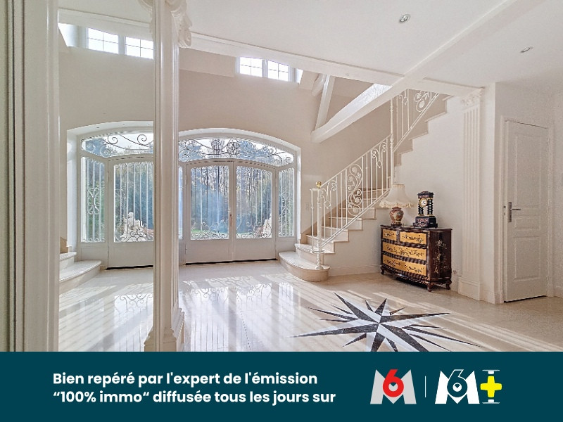 
                                                Vente
                                                 Belle propriété lumineuse, confort moderne, parc de 1.6 hectares
