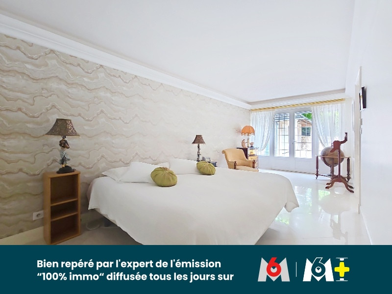 
                                                Vente
                                                 Belle propriété lumineuse, confort moderne, parc de 1.6 hectares