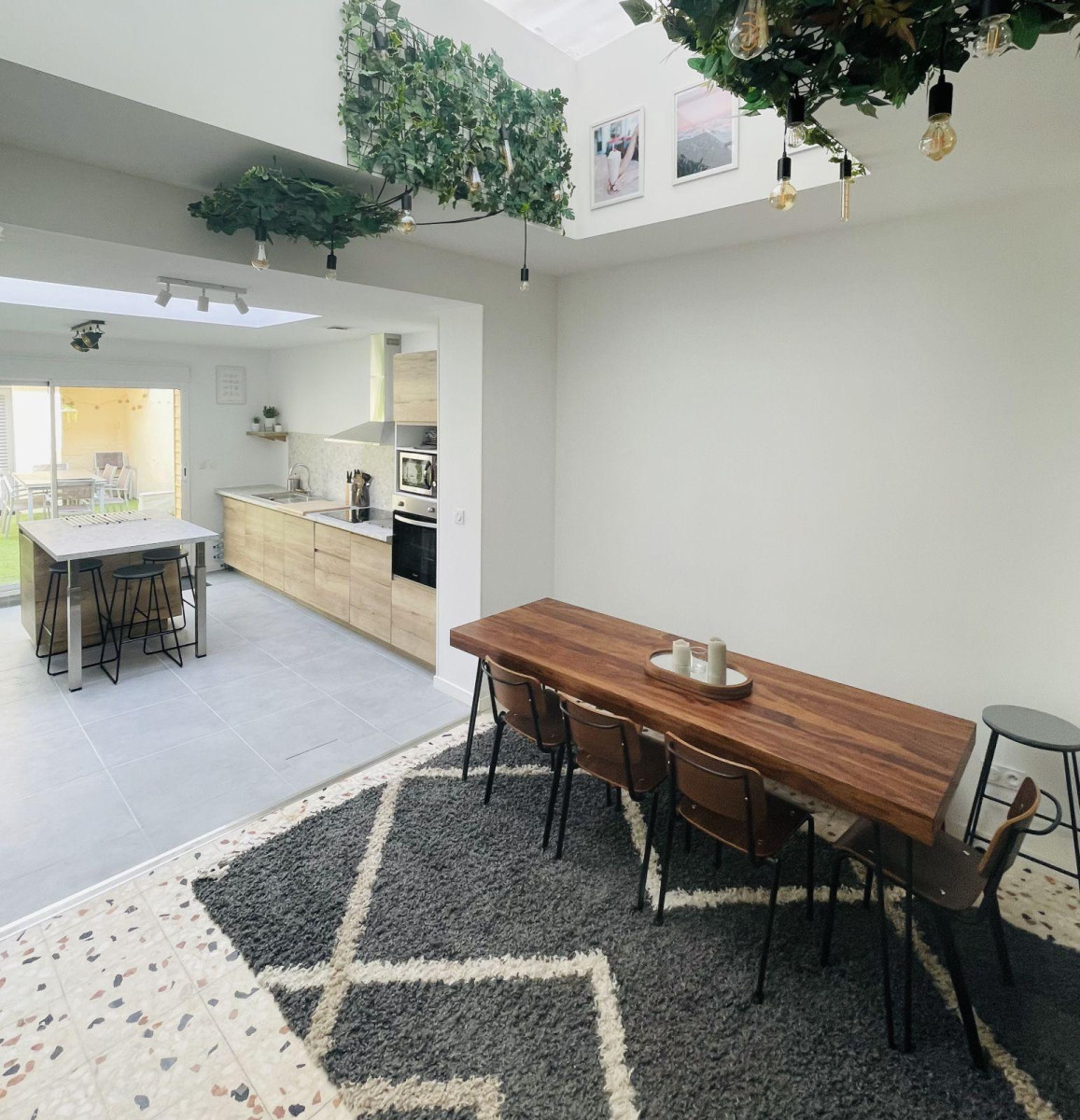 
                                                Colocation
                                                 Belles chambres dispos dans maison en colocation