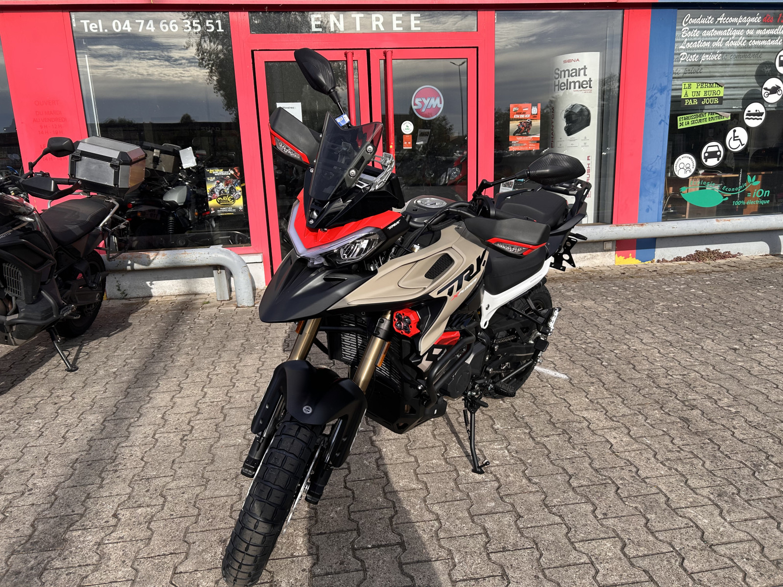 
                                                Moto - Scooter
                                                 Benelli 😉 BENELLI TRK 902 XPLORER E5+ – 2026 – 93 CH – 36 MOIS DE GARANTIE CONSTRUCTEUR 😉 2026
