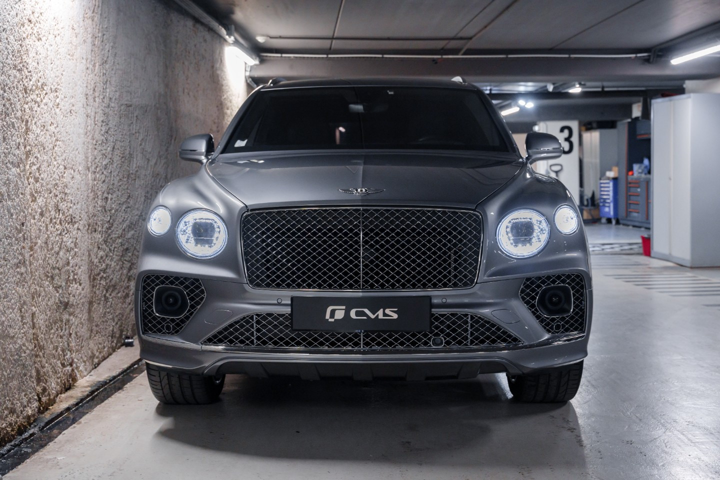 
                                                Voiture
                                                 Bentley Bentayga Hybrid V6 3.0 449