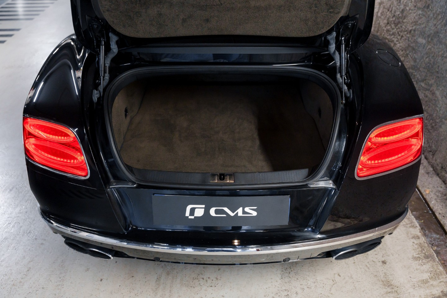 
                                                Voiture
                                                 Bentley Continental GT (II.II) V8 4.0 507