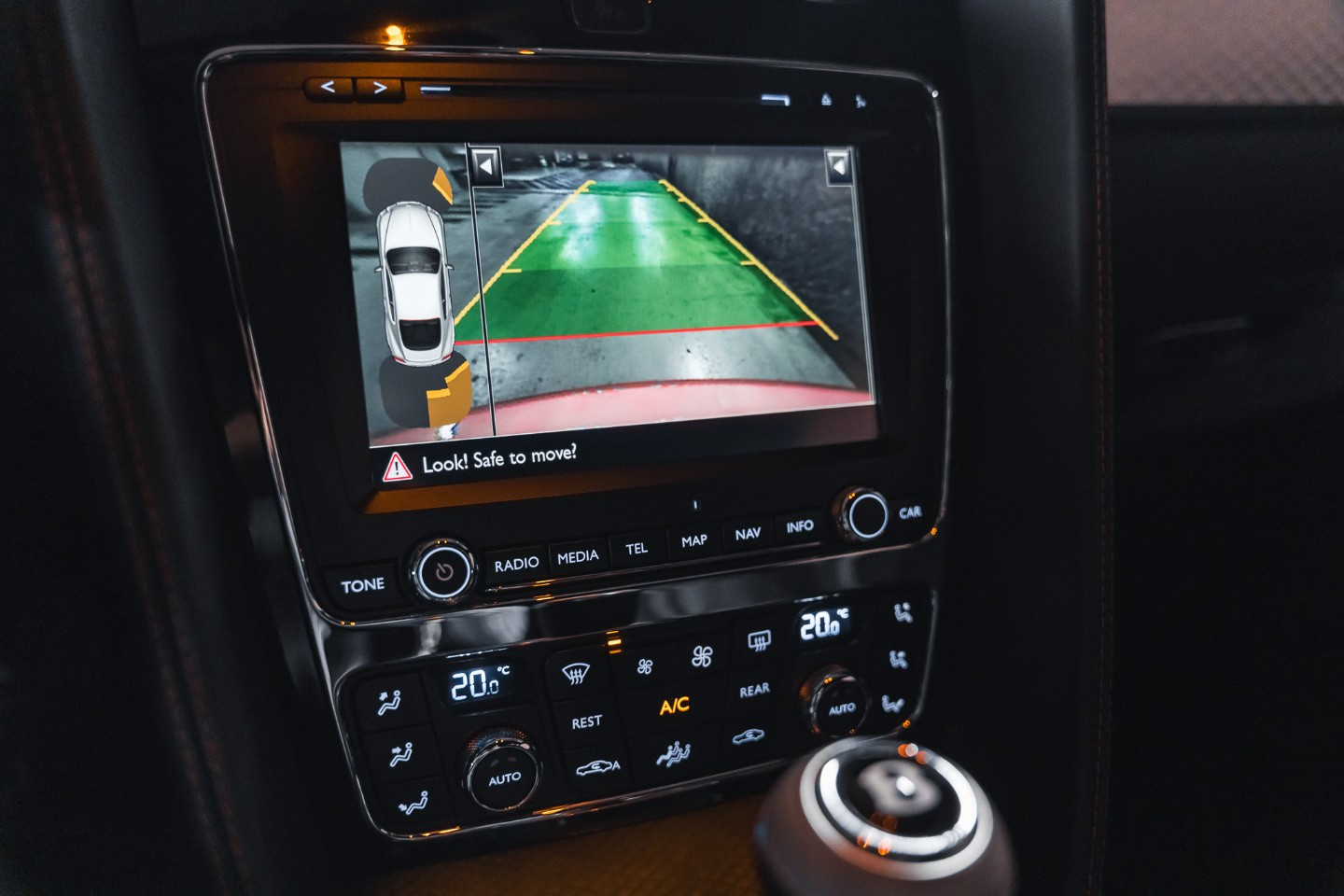 
                                                Voiture
                                                 Bentley Continental GT (II) V8 4.0 507