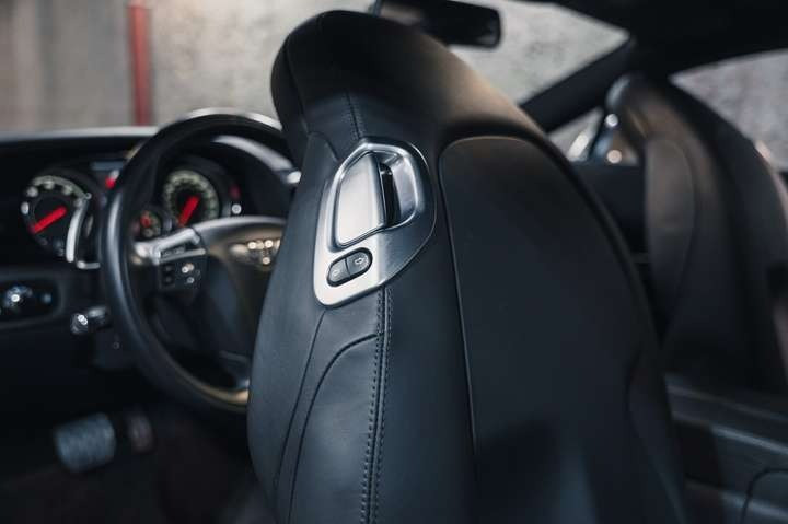 
                                                Voiture
                                                 Bentley Continental GT S Diamond Edition 1 Of 25