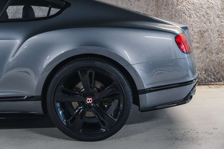 
                                                Voiture
                                                 Bentley Continental GT S Diamond Edition 1 Of 25