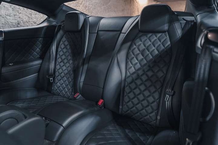 
                                                Voiture
                                                 Bentley Continental GT S Diamond Edition 1 Of 25