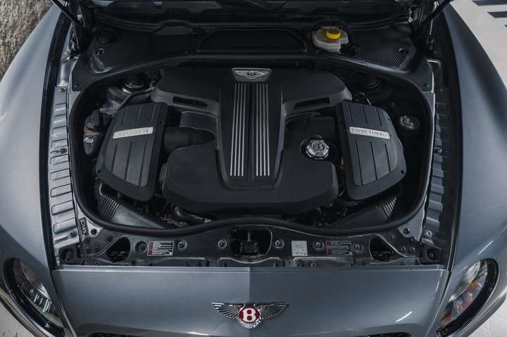 
                                                Voiture
                                                 Bentley Continental GT S Diamond Edition 1 Of 25