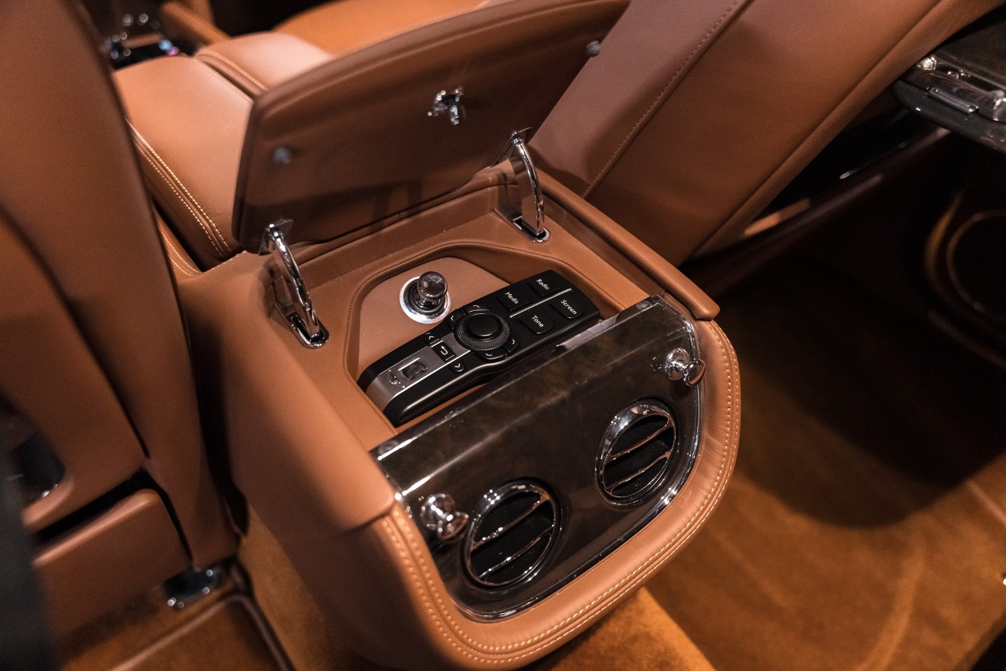 
                                                Voiture
                                                 Bentley Mulsanne (II) V8 6.75 513