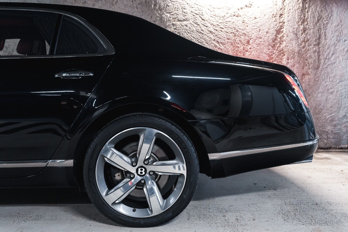 
                                                Voiture
                                                 Bentley Mulsanne Speed V8 6.75 537