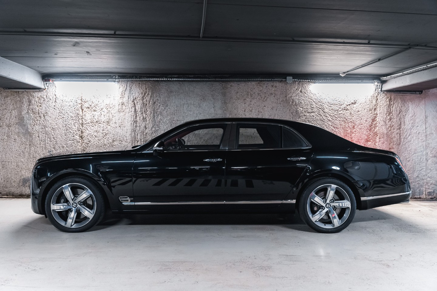 
                                                Voiture
                                                 Bentley Mulsanne Speed V8 6.75 537