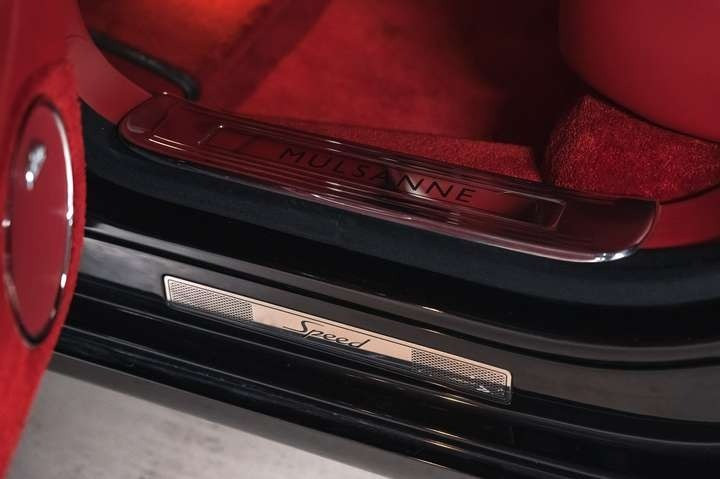 
                                                Voiture
                                                 Bentley Mulsanne Speed V8 6.75 537