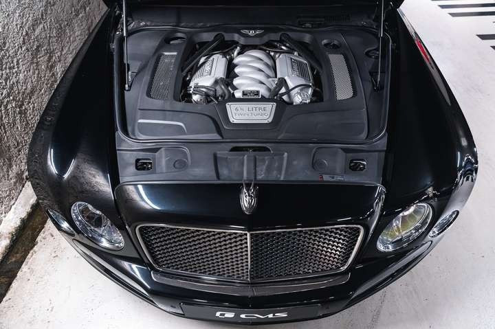 
                                                Voiture
                                                 Bentley Mulsanne Speed V8 6.75 537